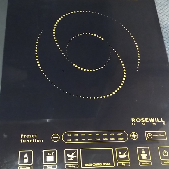 Induction Cooking by RoseWill Home 1800 watts - Picture 2 of 2